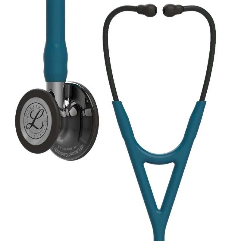 3M™ Littmann® Cardiology IV - High Polish Smoke Finish / Karibikblauer Schlauch, Mirror Schlauchanschluss & Schwarzer Ohrbügel in Schwarz 3M™ Littmann® Cardiology IV - High Polish Smoke Finish / Karibikblauer Schlauch, Mirror Schlauchanschluss & Schwarzer Ohrbügel in Schwarz